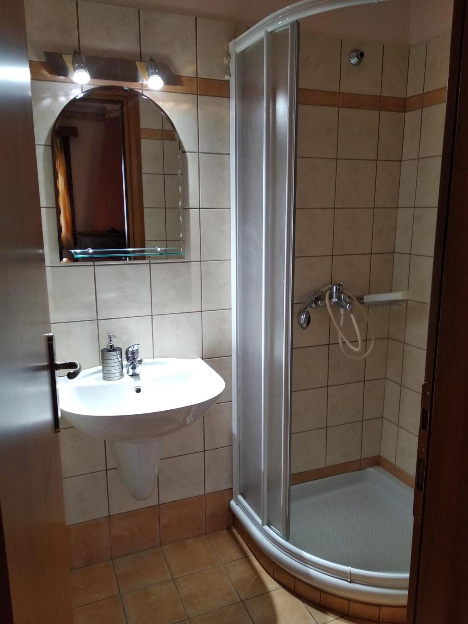 To Spiti Tis Irinis Hotell Vytina Exteriör bild